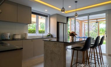 Private and Luxury Pool Villa at Koh Chang for sale