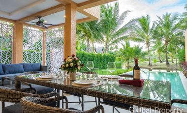 Private and Luxury Pool Villa at Koh Chang for sale