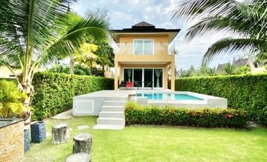Unique Custom-Designed Poolvilla in Koh Chang