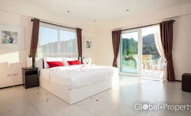 Unique Custom-Designed Poolvilla in Koh Chang