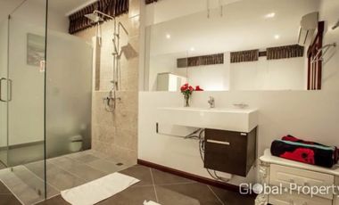 Unique Custom-Designed Poolvilla in Koh Chang