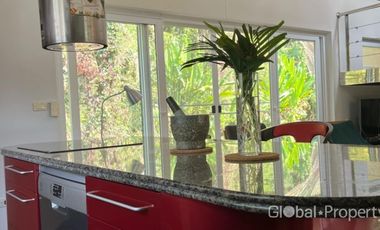 5-bedroom house on Koh Chang in a project with private beach
