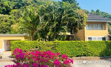 5-bedroom house on Koh Chang in a project with private beach