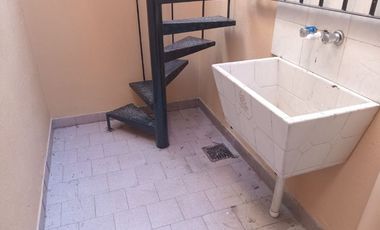 Departamento Tipo Casa en alquiler en Villa Dominico