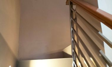 Hunian Nyaman 2 LantAi  ke Sumarecon 10menit