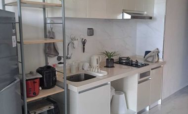 Disewakan Apartemen Sky House Dekat Kampus SGU dan Binus Alam Sutera