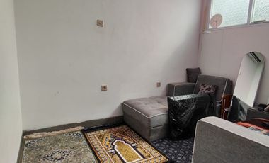 RUMAH MODERN 3 LANTAI di JATIBENING, BEKASI