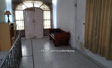 Dijual Rumah Bagus dan Terawat Komplek Poligon Palembang