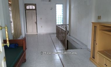 Dijual Rumah Bagus dan Terawat Komplek Poligon Palembang