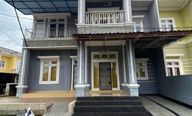 DIJUAL CEPAT  RUMAH BAGUS  DI KOMPEK ELIT    WAYHITAM PALEMBANG