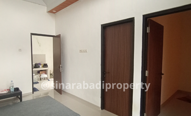 Rumah Cantik 5 Menit Alun-alun Kajen Pekalongan, Bebas Banjir