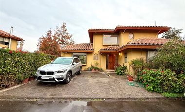 Casa en Arriendo en MA - Villaseca 347 Casa 120/400m2 con 3D 3B 6 estacionamientos Km 35 Ruta 5 Sur