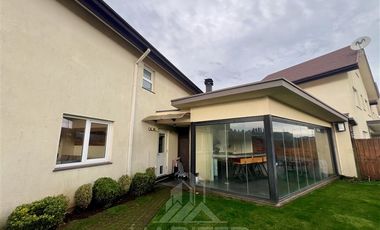 Casa en Venta en COD39028 Hermosa casa en puertas del sol Temuco