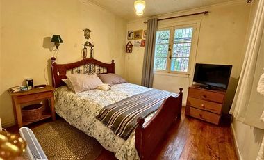 Casa en Venta en Venta de Parcela con 2 Casas, Gran Piscina, Terreno 5.000 m2, Centro San Alfonso