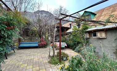 Casa en Venta en Venta de Parcela con 2 Casas, Gran Piscina, Terreno 5.000 m2, Centro San Alfonso