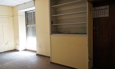 Local Comercial en Arriendo en Monjitas / Santo Domingo/metro Bellas Artes