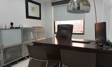 Oficina en Venta en Vespucio