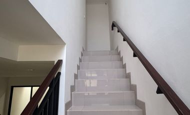 Disewa murah Rumah PIK Mile 6x15 3+1BR semi furnish