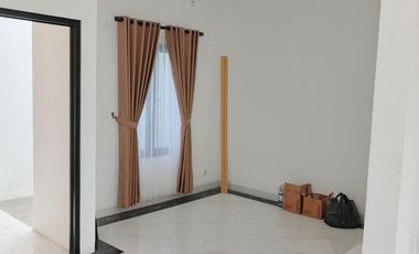 RUMAH MEWAH FREE AC 2 UNIT DI DALAM CLUSTER AKSES MASUK 2 MOBIL