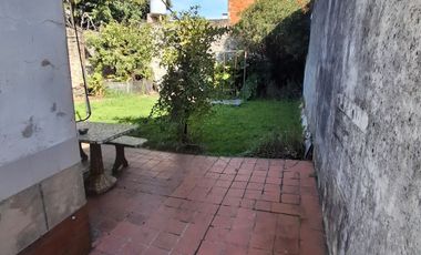 LOTE EN VENTA EN SAN ANDRES CON CASA DE 3 AMB