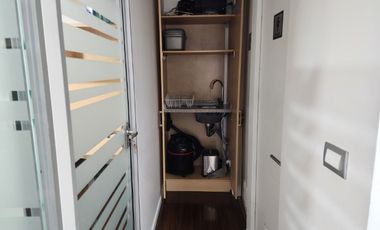 ESPECTACULAR OFICINA AMOBLADA CERRO EL PLOMO/ LAS CONDES