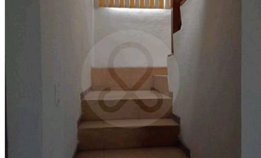 Casa en renta en San José Mayorazgo