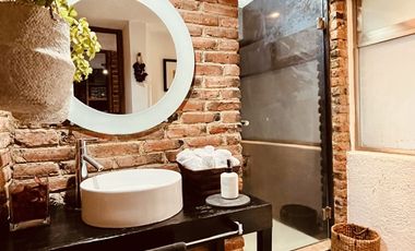 CASA CON SEGURIDAD EN LA HERRADURA VENTA