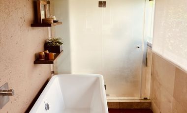 CASA CON SEGURIDAD EN LA HERRADURA VENTA