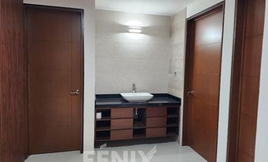 Casa en venta en Fracc. Paseo de la Reina- Diseño interior 100% exclusivo