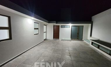 Casa en venta en Fracc. Paseo de la Reina- Diseño interior 100% exclusivo