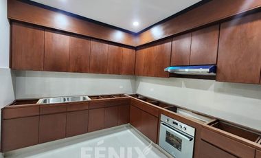 Casa en venta en Fracc. Paseo de la Reina- Diseño interior 100% exclusivo