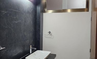 Casa en venta en Fracc. Paseo de la Reina- Diseño interior 100% exclusivo