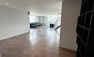 Tu Oasis Privado en la Ciudad: Penthouse de 357 m² en Lomas del Río.