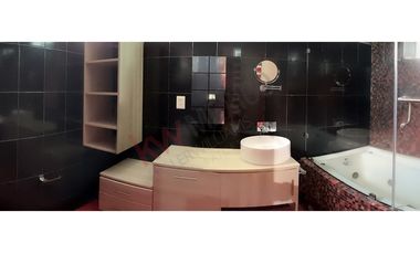 Tu Oasis Privado en la Ciudad: Penthouse de 357 m² en Lomas del Río.