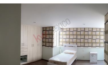 Tu Oasis Privado en la Ciudad: Penthouse de 357 m² en Lomas del Río.