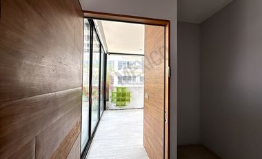 Tu Oasis Privado en la Ciudad: Penthouse de 357 m² en Lomas del Río.