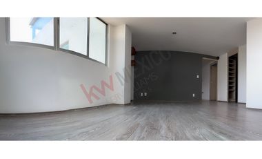 Tu Oasis Privado en la Ciudad: Penthouse de 357 m² en Lomas del Río.