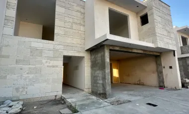 Casa en venta en Valle de Fontanna, Ramos Arizpe, Coahuila de Zaragoza