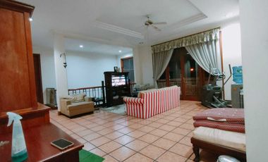 Dijual Rumah Mewah Dan Bagus di Mega Kebon Jeruk, Jakarta Barat