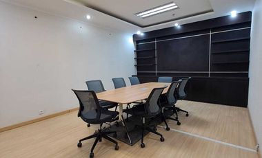 Sewa Kantor Semi Furnish 163 m2 di Prudential Center Kota Kasablanka