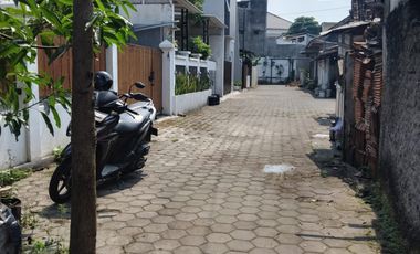 Tanah Luas 105 Meter Persegi Lokasi Strategis Dekt RS Hidayatullah