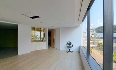 Sewa Space Utk Resto, Bank, Retail 531 m2 di Palma One Kuningan, Nego