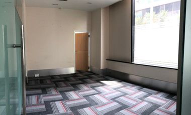 Sewa Space Utk Bank, Kantor & Retail Luas 344 m2 di Palma One Kuningan