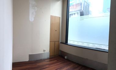 Sewa Space Utk Bank, Kantor & Retail Luas 344 m2 di Palma One Kuningan