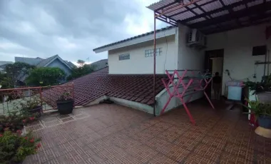 Dijual Rumah 2 Lantai di Pondok Gede Housing Bekasi
