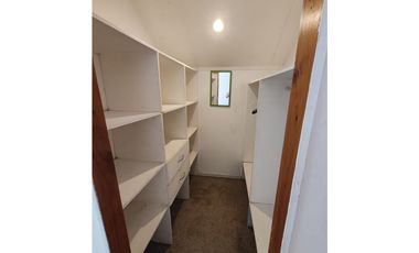 SE ARRIENDA HERMOSA CASA FAMILIAR CON PISCINA