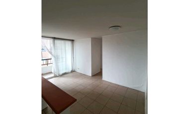 DEPARTAMENTO SIN AMOBLAR TRES HABITACIONES