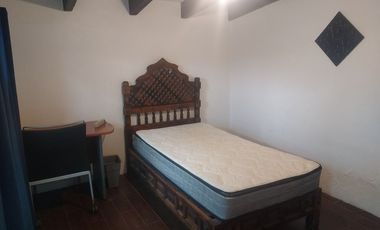 Renta de Habitación en Fracc. Privado