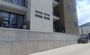 Departamento de lujo en renta planta baja Metepec, 10 minutos Tec Milenio 5 min UVM