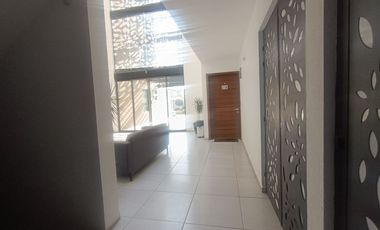 Departamento de lujo en renta planta baja Metepec, 10 minutos Tec Milenio 5 min UVM